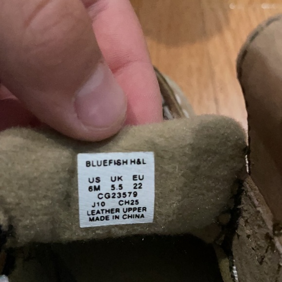 Kids Sperry top sider Velcro closure size 6 - Picture 4 of 6